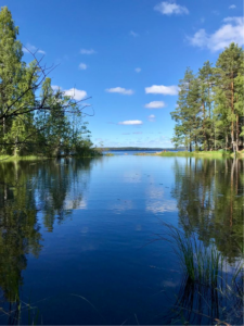 Kaunis järvimaisema